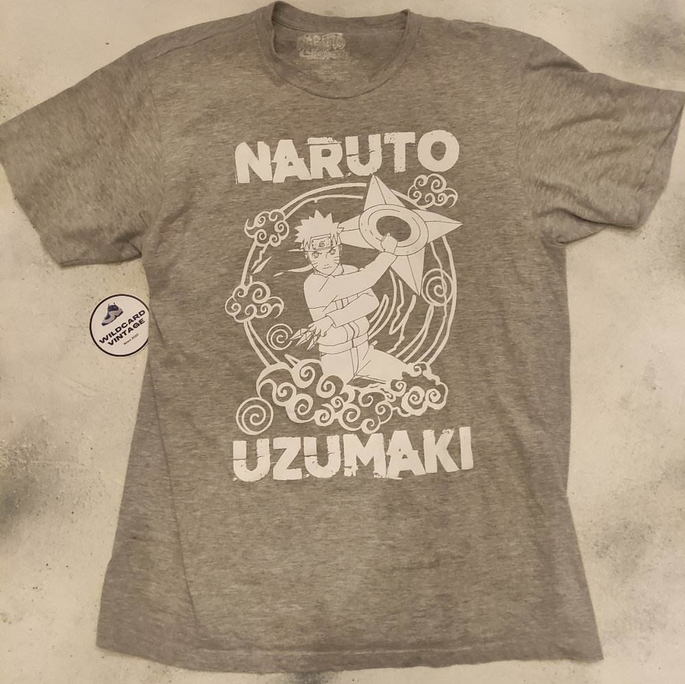 Naruto anime graphic tee size medium